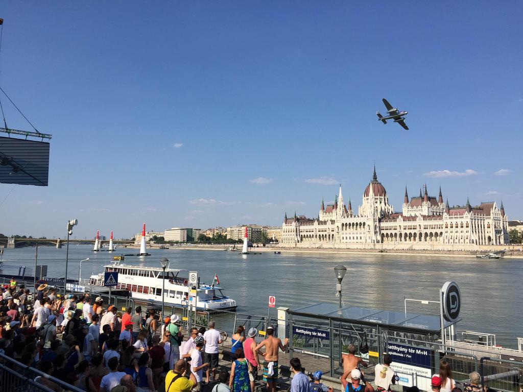Bright Studio With Parliament View, Free Parking Budapest Zimmer foto